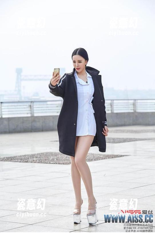 AISS爱丝(黄金版) - 秋日女神？还是索菲的最新图集？我觉得我只是来找灵感的！