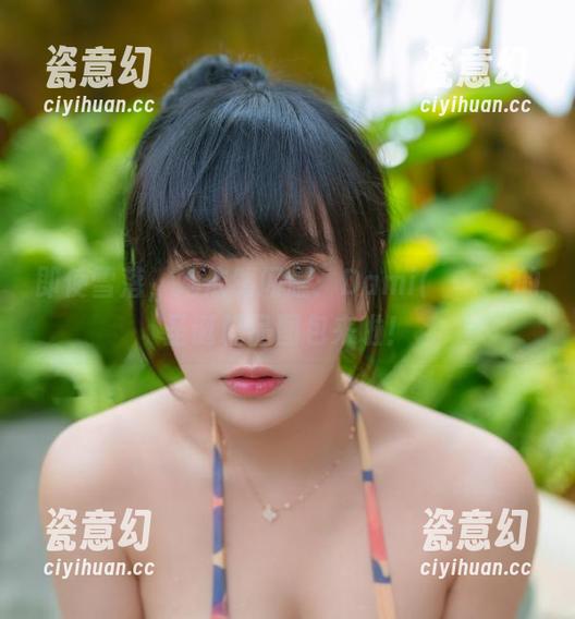即使雪落，她依然闪耀：Dami(퀸다미)的圣诞精品图包来啦！