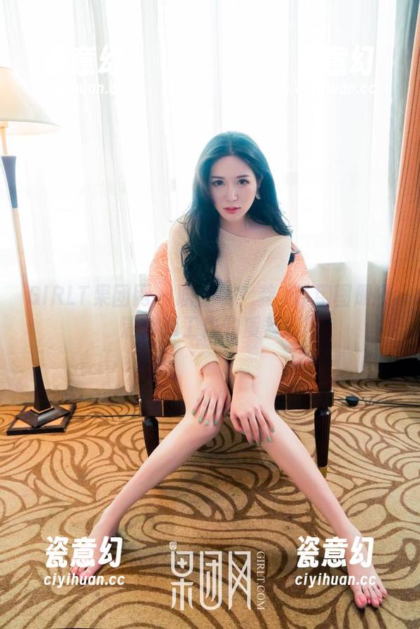 GIRLT果团网-龚玥菲 GIRLT果团网 - 职业装?龚玥菲用图册撇清你对工作的质疑!
