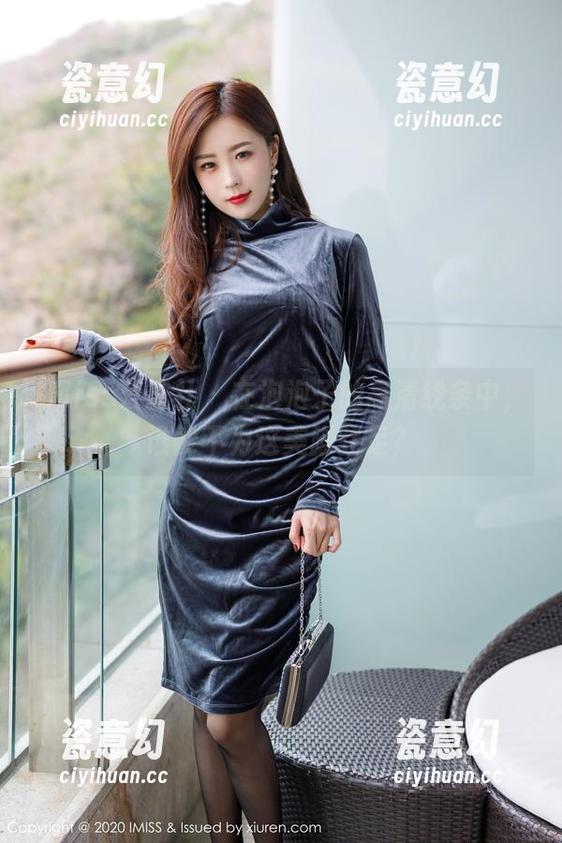 IMiss爱蜜社-泡泡子 IMiss爱蜜社 - 在泡泡子的高清线条中,谁能不为这美脚驻足?