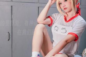 写真里藏着的星野爱，有种说不出的魅力，Messie Huang又在我们面前玩了个神秘。