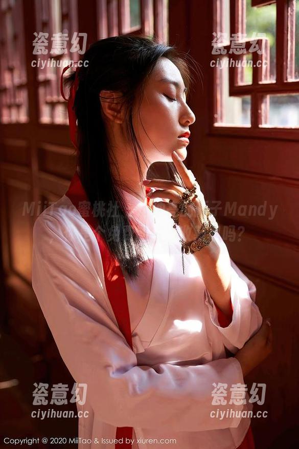 MiiTao蜜桃社 - 这油亮的陌子Mandy，你是个免费的资源收割机吗？