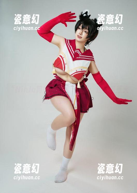 “NinJa阿寨寨厨娘”图包：这就叫惹火的厨房啊，咳咳…