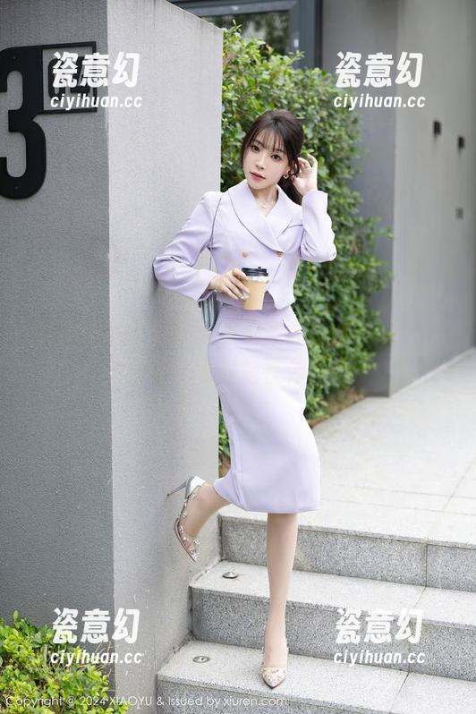 XIAOYU语画界 - 徐莉芝的瑜伽写真，完美诠释“我只是在伸懒腰”