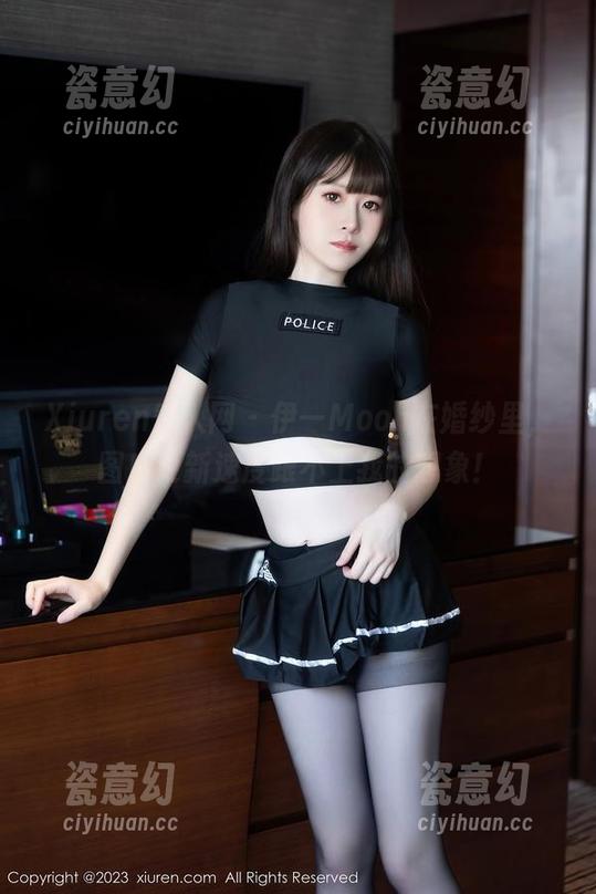 Xiuren秀人网 - 伊一Moon在婚纱里，图库更新速度跟不上我的想象！