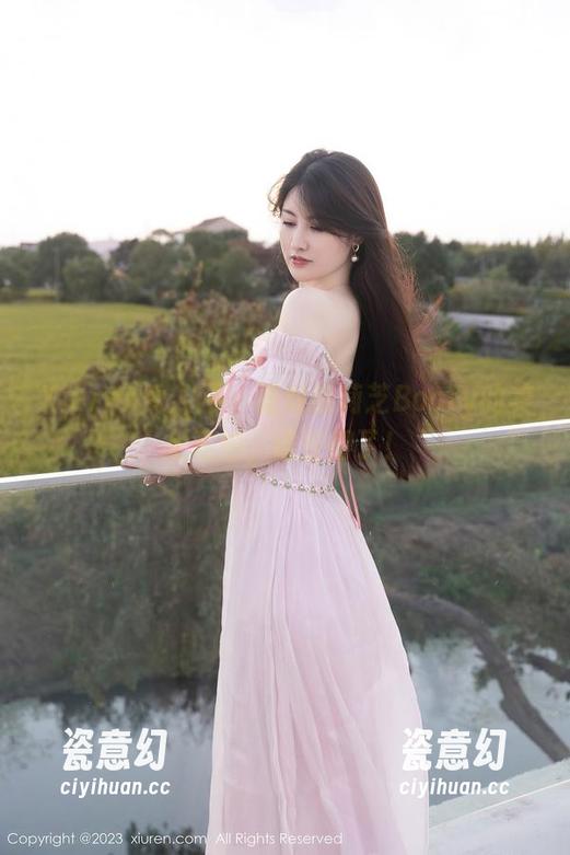 Xiuren秀人网-徐莉芝Booty Xiuren秀人网 - 面对徐莉芝Booty的美足私拍,谁受得了!