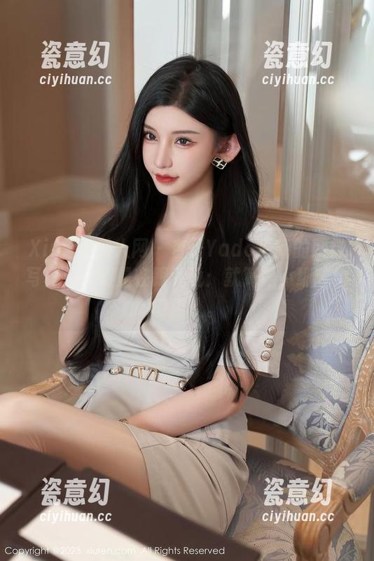 Xiuren秀人网-杏子Yada Xiuren秀人网 - 杏子Yada最新的网袜写真,分明是在跟我说:就算是小细节也能撩人。