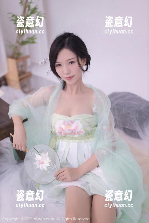 Xiuren秀人网-林文文 Xiuren秀人网 - 林文文的裸足画像,标配免费图片,谁还在意鞋子呢?