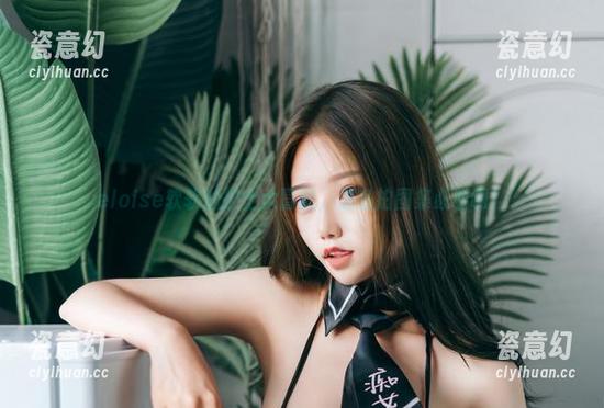 eloise软软 eloise软软的护士大冒险,这私拍图集必看啊!
