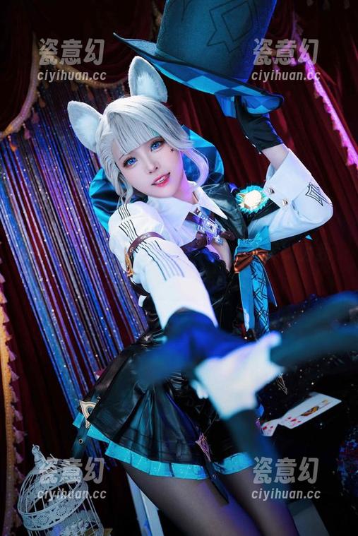 miko酱ww Miko酱的黑色作品集——让我误以为我正看一部黑白电影!