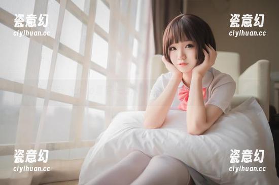 随便点击：yoko夏宅一号本黑丝，无圣光对决满屏挑逗！