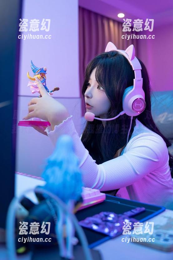yuuhui玉汇 原图合集,yuuhui玉汇女仆游戏:对此我只能说,“不愧是我推的博主,哈哈!”