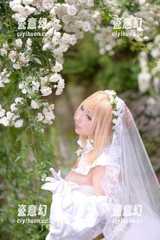 サク(saku)大牌来袭：图库分享Fantia2021年写真集，不看你会后悔！