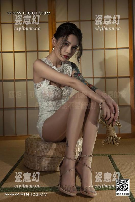 丽柜 - 可馨这体操服太扎眼了，免费的套图大家一定不要错过！
