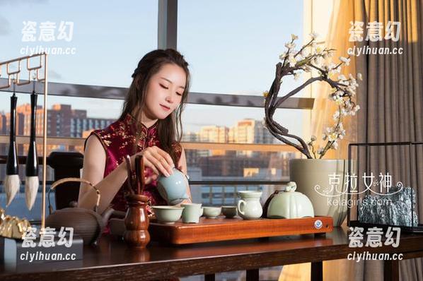 克拉女神-香奈子 克拉女神 - 新鲜出炉的香奈子图包,腿长就能随便搭配对吧,哈哈!