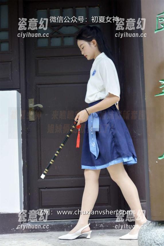初夏女神-安妮 初夏女神 - 来瞧瞧安妮的姐妹情新套图,姐妹俩的默契绝了!