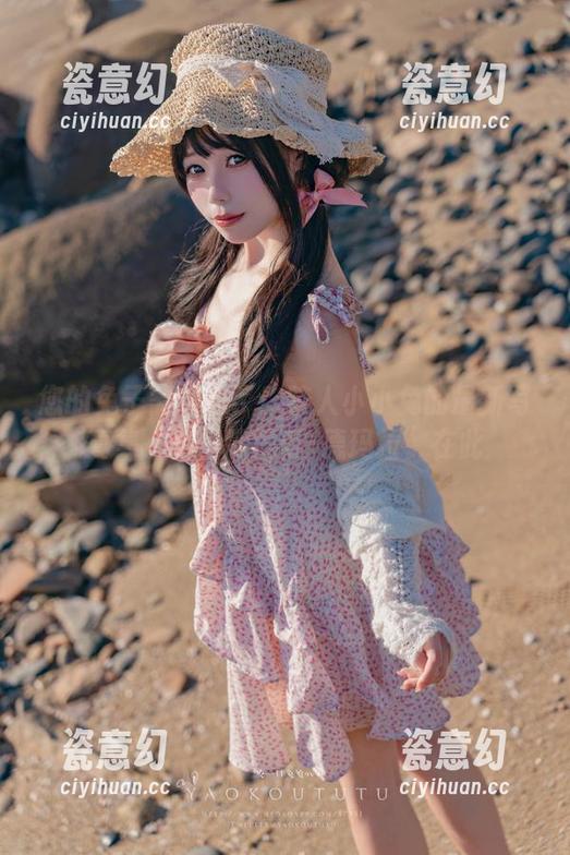 您的兔子需求来了！咬人小小兔的最新写真集“绝区零妮可·德玛拉”在此