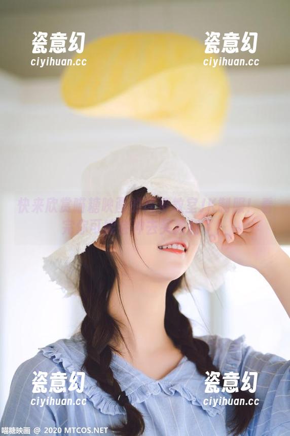快来欣赏喵糖映画的高清教室JK制服！看完你可能会冲去买教材了！