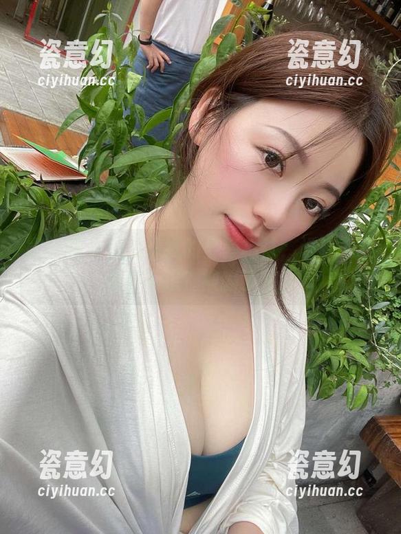 奶宝妹纸 微密圈 - 奶宝妹纸的全套棉袜,谁在下载前说不想?被骗了吧!