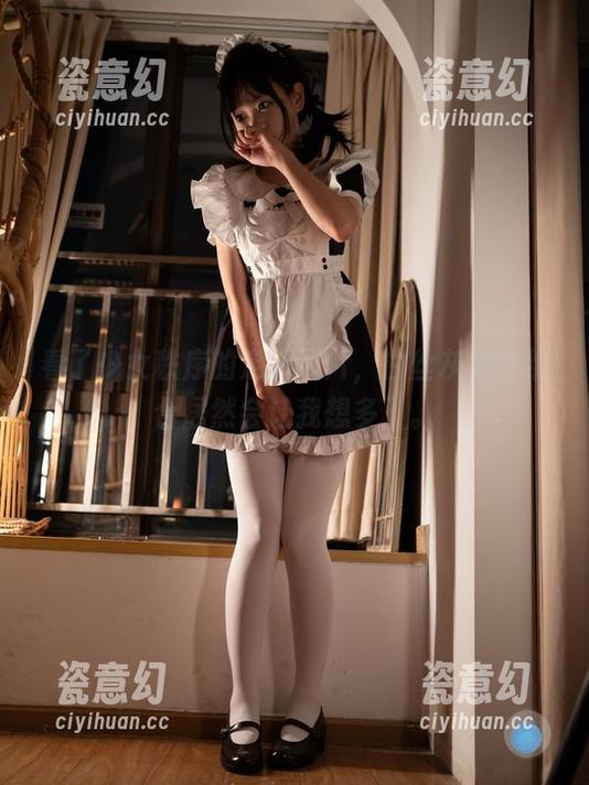 少女秩序 看了少女秩序的定制图片,白丝灰裙的组合居然会让我想多了。