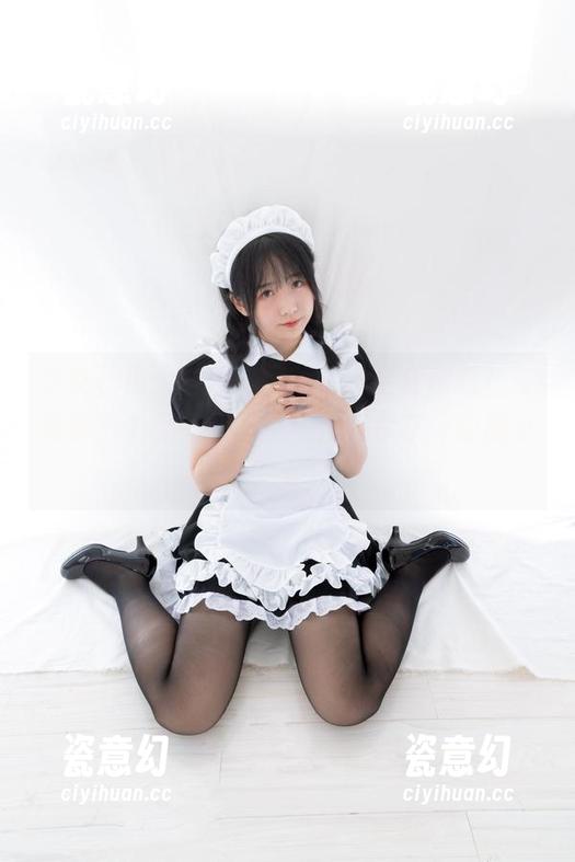 少女秩序 少女秩序:白丝休闲短裤,全套图包!好像穿了个空气,冷空气都赶紧在旁边搬小椅子坐下了