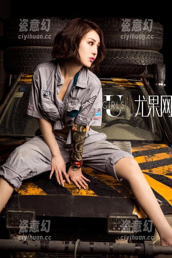 尤果网-研依 尤果网 - 最新!研依的皮衣更新哦,这种气势,直接代言我的秋冬愿望。