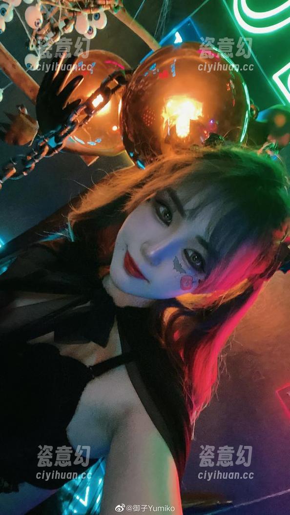 御子Yumiko 御子Yumiko的白裙图片——随时随地让我想起那抹倩影