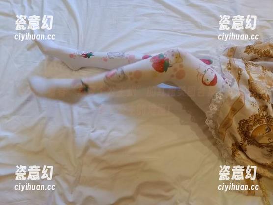 想要个公主抱 来吧,看看“想要个公主抱”的红裙美图合集,许愿想有个公主的浪漫!