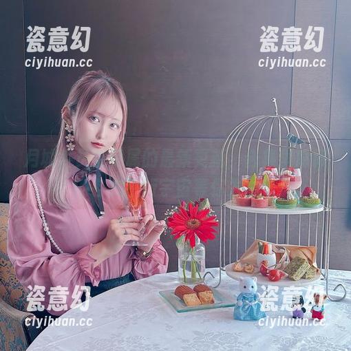 月城委员会专属的最新更新，合集里隐藏的各式平行宇宙等你发掘！
