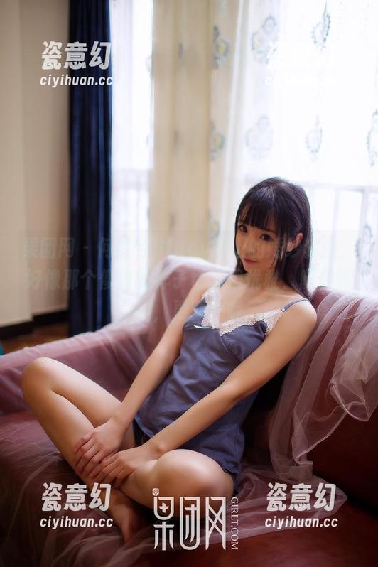 果团网-何梦兮Stacy 果团网 - 何梦兮Stacy新上的婚纱套图,好像那个傻傻的样子也能很优雅,随便瞧瞧,更新中哦