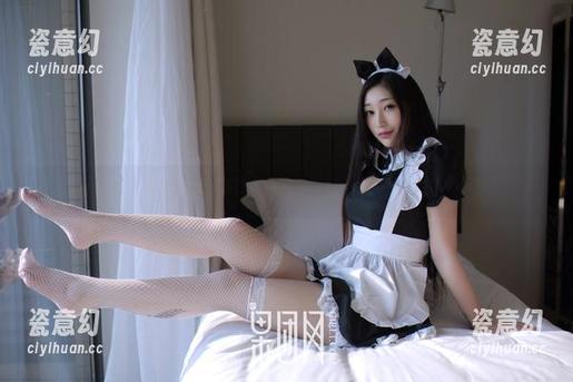 果团网-黄歆苑 果团网 - 更新你的高清壁纸:黄歆苑比基尼作品来了!