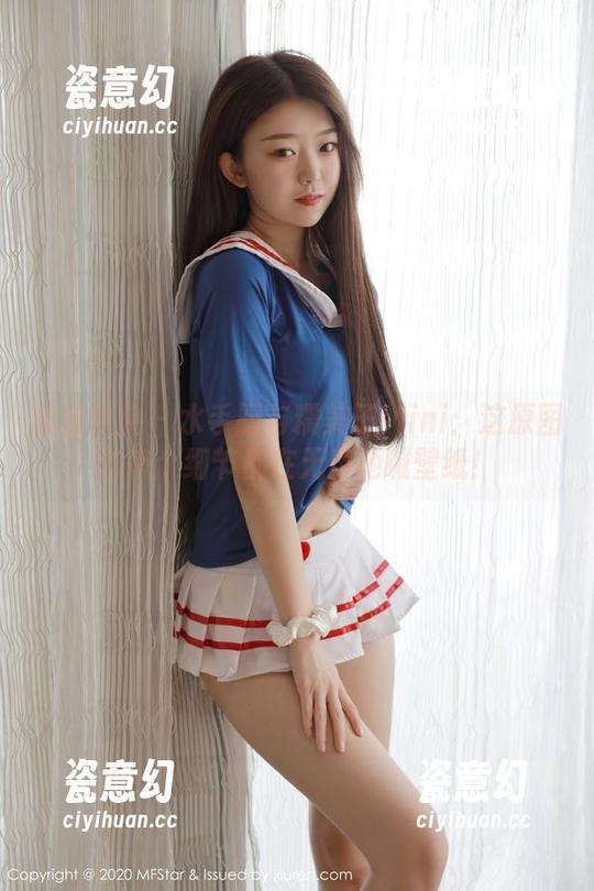 模范学院 - 水手服与糯美子Mini：这原图的每个细节都在无声地喊壁纸！