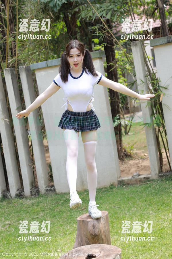 模范学院 - 董林越的皮衣写真，高清却像是直接从时装周走出来的模特！