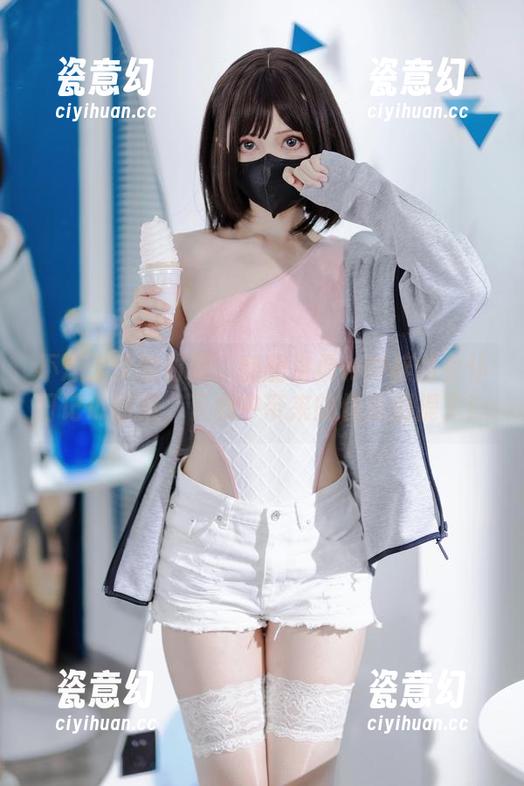 不想工作的时候：翻翻洛桑w伊梓的女仆日记Ⅲ图集，下载中带来的快乐别提了！