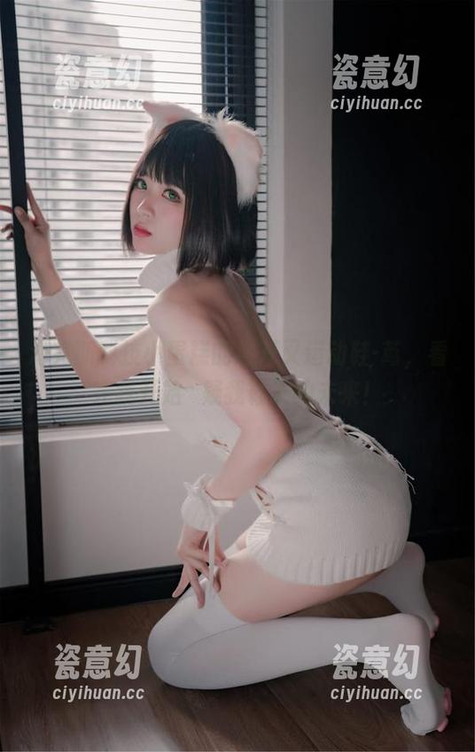 海克斯科技小蛋糕的高开叉运动鞋-茑，看完我开始懷疑我鞋子的未来！