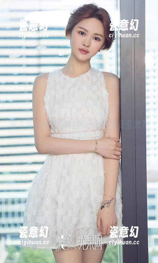 爱尤物-李丽莎 爱尤物 - 李丽莎的箴言:如何在无圣光下打造美图?