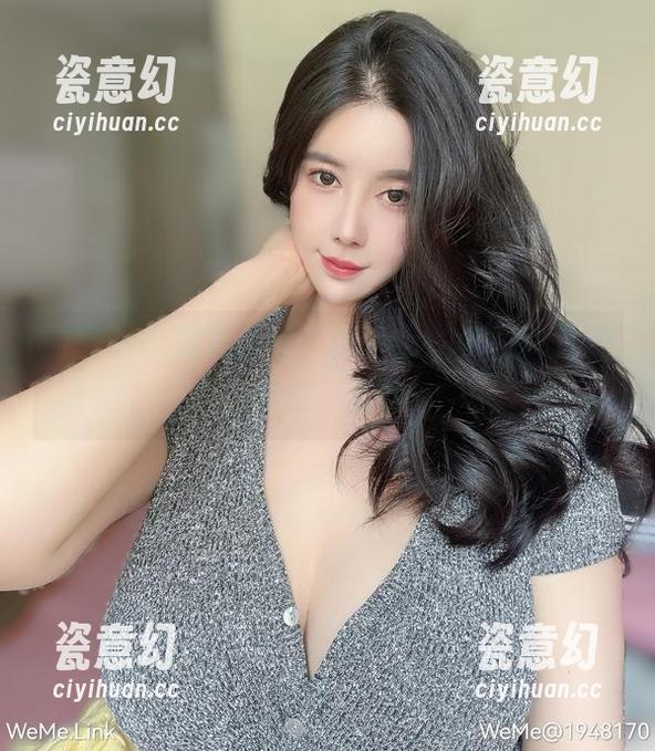 猪小七 微密圈 - 顶着灰丝,猪小七的美图真是令人侧目,哈哈!
