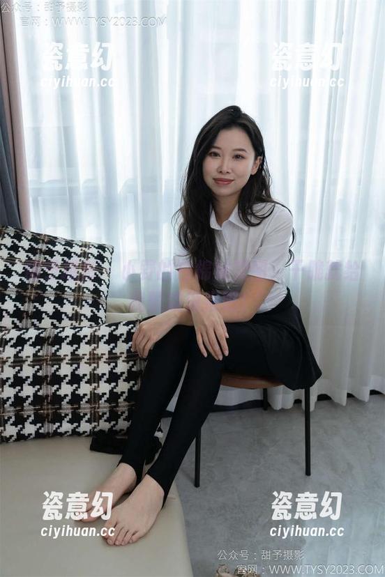 甜予摄影-小野 甜予摄影 - 小野的白棉袜美图,干脆就给我整成海报吧!