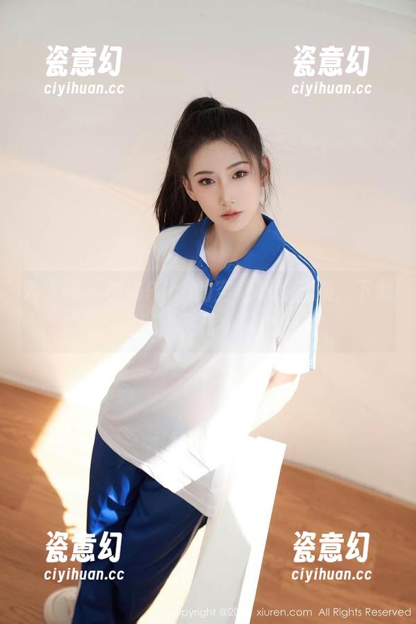秀人网-柚琪Rich 秀人网 - 柚琪Rich的空姐秘笈合集,下载获取“飞行小贴士”
