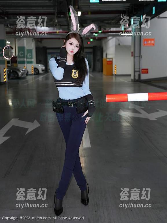 秀人网 - 凝视陈思琪Art的无圣光内衣，原图弹幕：是要上天吗？