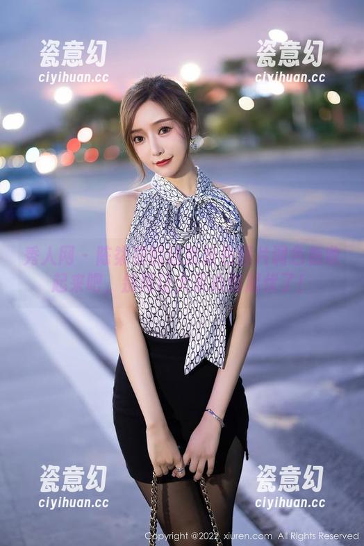 秀人网-陈柒柒 秀人网 - 陈柒柒的这张粉色图片调色板收起来吧,别再让大家心情起伏了!