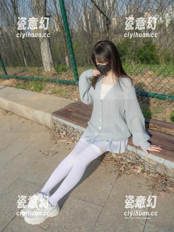 紧急企划-林书辞 紧急企划 - 图集有新鲜,林书辞的制服能不能给我点穿搭灵感?