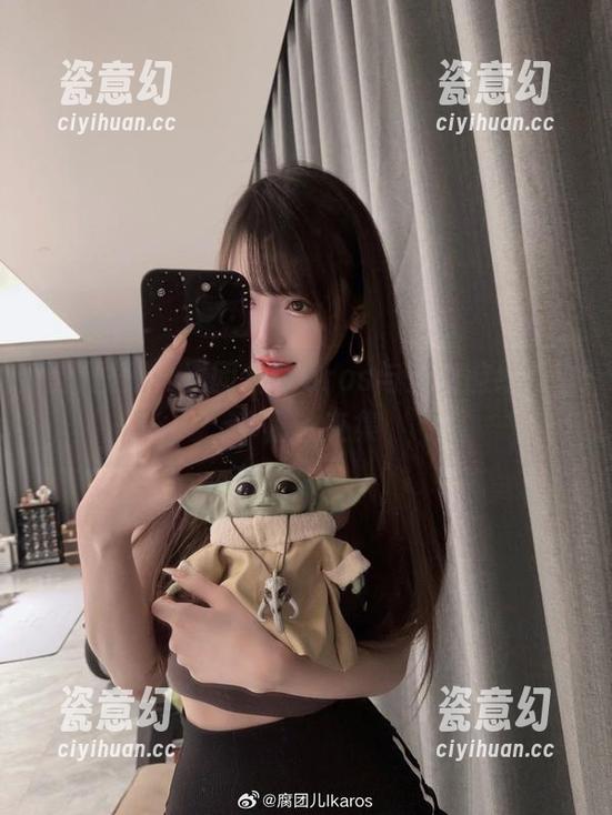 腐团儿Ikaros 高清图册:腐团儿Ikaros与少女前线的“幸福”交集