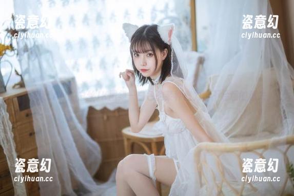 许岚LAN 许岚LAN的白丝JK图集—白色的某种魔力,不经意的迷失