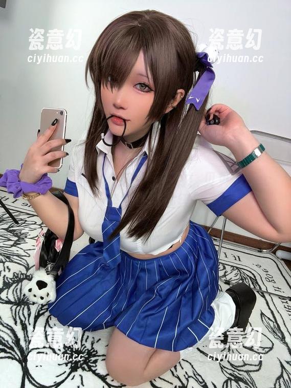 贝贝琪Becky 这张修女照片你绝对想不到!贝贝琪Becky最新奇特演绎!