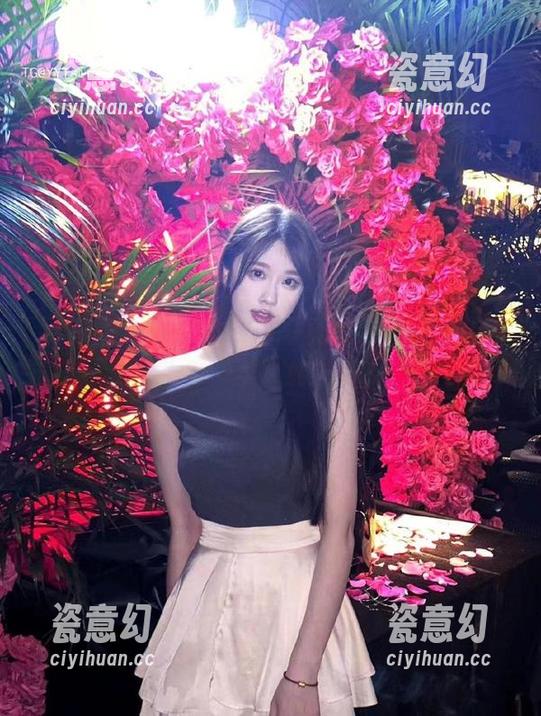 微密圈 - 这次的奶牛写真集，轩子巨2兔让你‘牛’转乾坤！