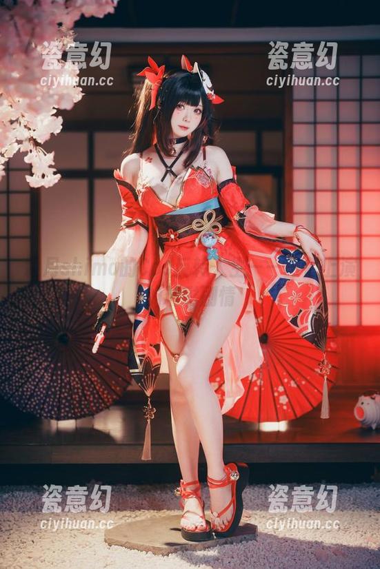 霜月shimo 霜月shimo的Cos反转人生——图包上演的精彩剧情