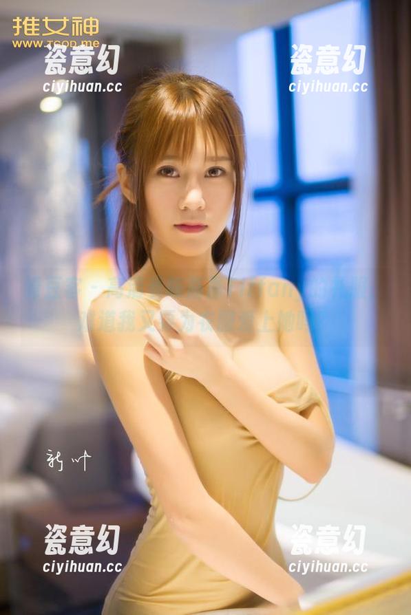 青豆客-陈嘉嘉Tiffany 青豆客 - 高清看陈嘉嘉Tiffany的礼服,难道我又要为衣服爱上她吗?